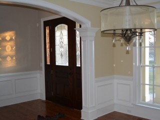 4913AThreadneedle-inside front door.jpg